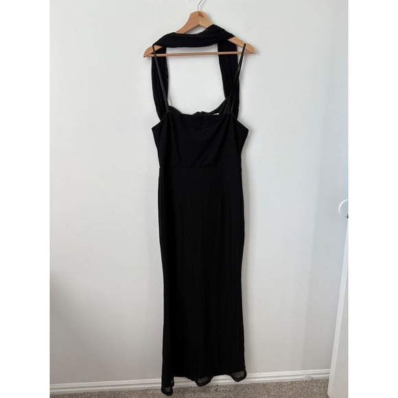 Selfie Leslie Dresses & Skirts - Women's - Here Comes The Sun Black Dress – Size XL – NWT – Slim Fit – Elegant
